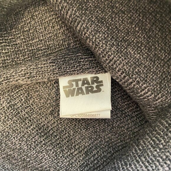 Star Wars The Mandalorian Beanie Hat With Baby Yoda Embroidery Black Knit OSize - Picture 5 of 8